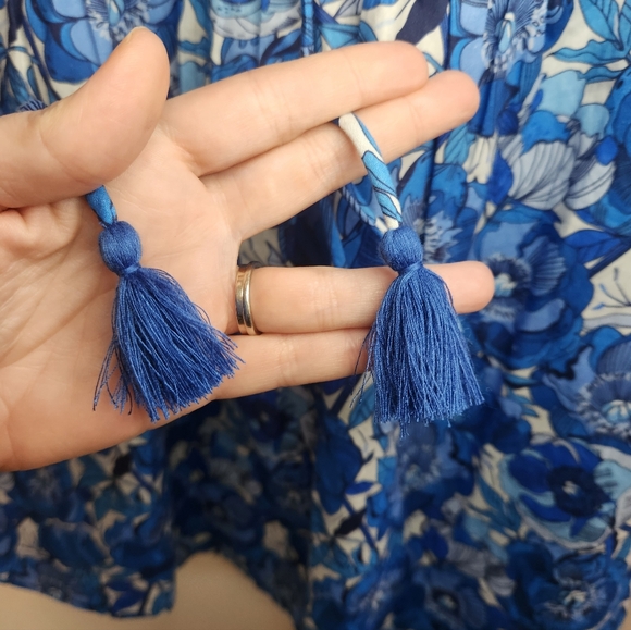 Women's Avara Blue Floral Print Top Sz 1X - Picture 7 of 11